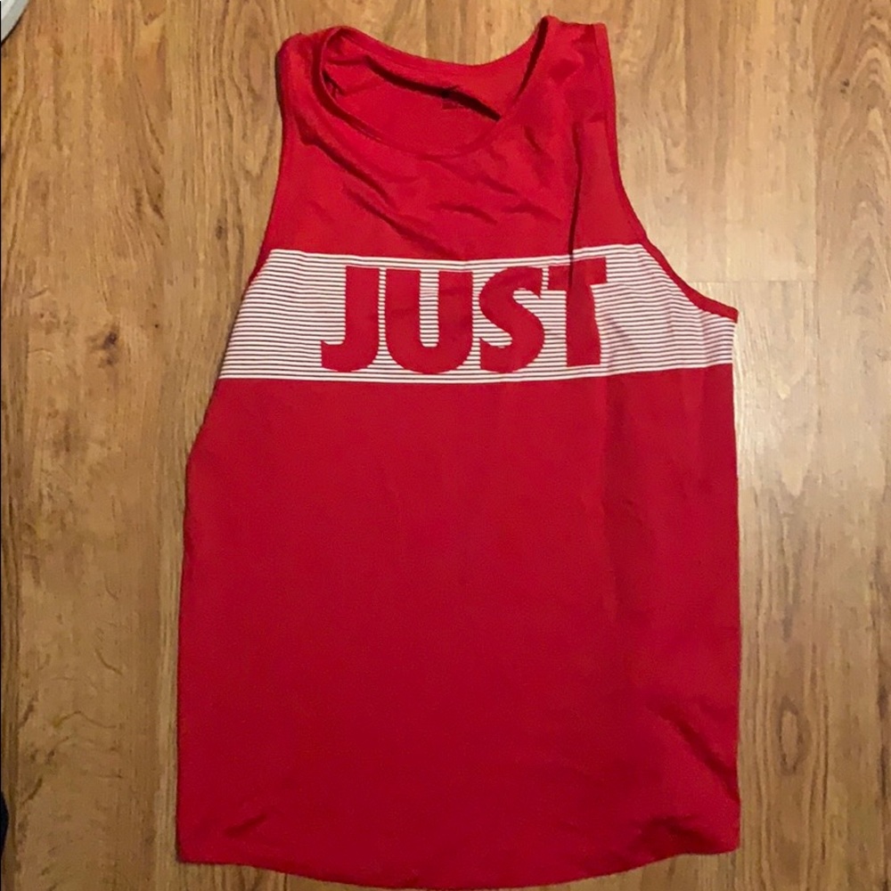 Nike loose-fitting tank